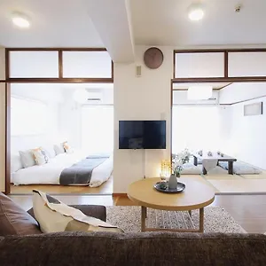 2-bedroom-apt-4mins-to-peacepark-for-9ppl.hotelsinhiroshima.com/